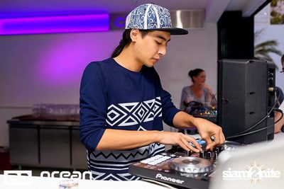BIKINI POOL PARTY w/ DJ Queen Victoria — photo 83