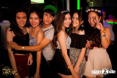 Friday Night — photo 11