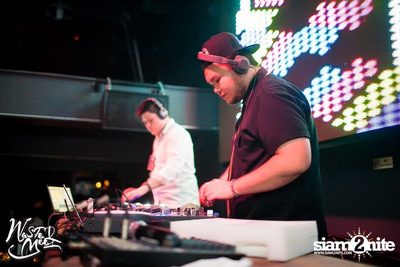 Wasted Youth & MEEZ pres. Valentine's Day — photo 2