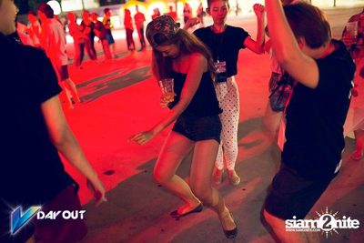 V DAY OUT (Album 1) — photo 36