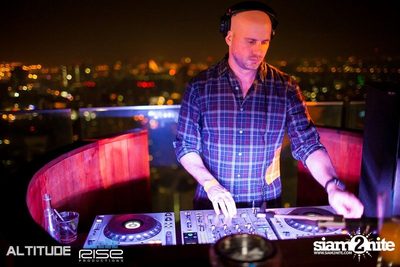 ALTITUDE EXCLUSIVE — photo 25