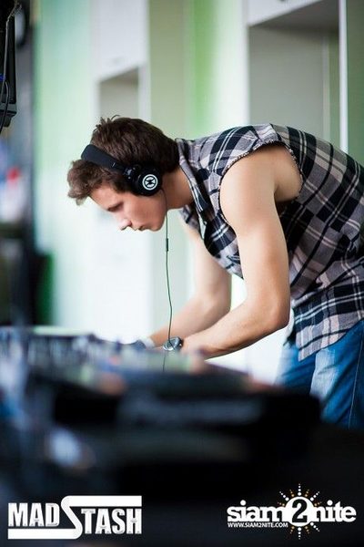SO Pool Party - SO Stylish Music — photo 74