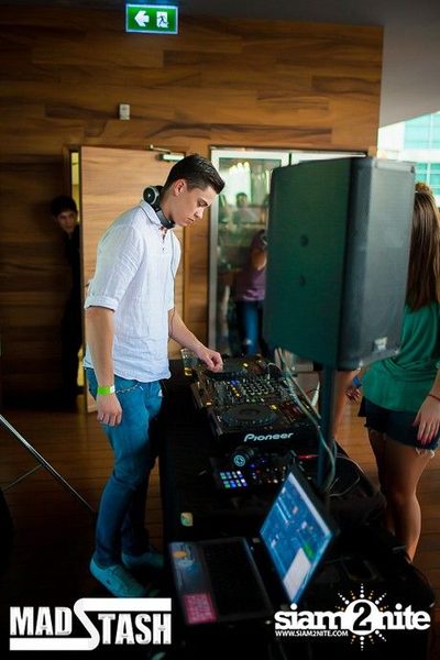 SO Pool Party - SO Stylish Music — photo 145