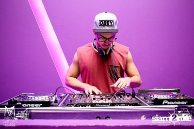 SUNDOWNER Sunset Pool & Rooftop Party — photo 46