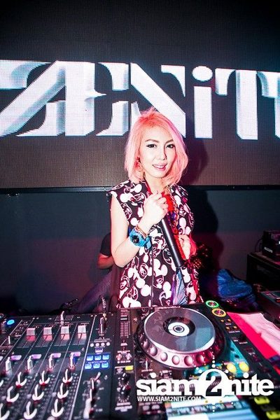 Next Get High — photo 37