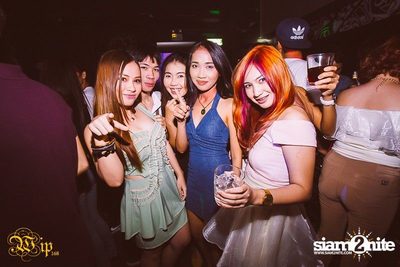 Friday Night — photo 2