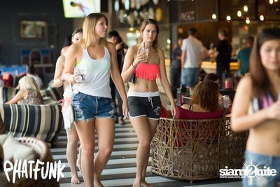 SPLASH-BACK POOL PARTY by PHATFUNK — photo 13