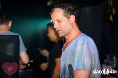 With Love pres. Full Moon Party — photo 1