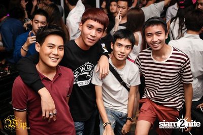 Friday Night — photo 4