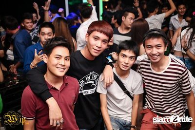 Friday Night — photo 3