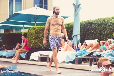 MIAMI BEACH POOL PARTY — photo 7