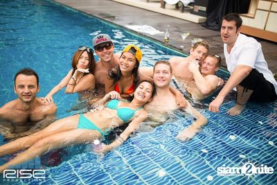 MIAMI BEACH POOL PARTY — photo 59