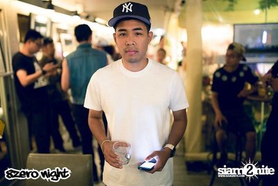 8zeronight x Bling Kitchen pres. Ribs & HipHop — photo 70