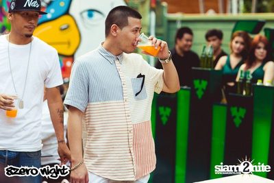 8zeronight x Bling Kitchen pres. Ribs & HipHop — photo 7
