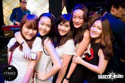 Strike pres. Hot Bodies Party — photo 1
