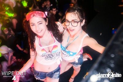 Wipe Out 4 Songkran Festival — photo 17