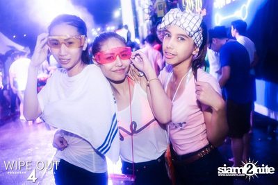 Wipe Out 4 Songkran Festival — photo 189