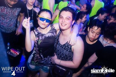 Wipe Out 4 Songkran Festival — photo 192