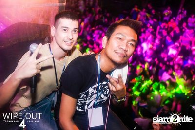Wipe Out 4 Songkran Festival — photo 5