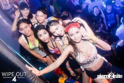 Wipe Out 4 Songkran Festival — photo 115