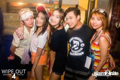 Wipe Out 4 Songkran Festival — photo 23