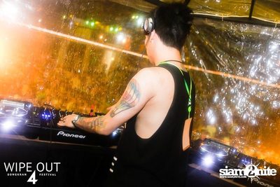 Wipe Out 4 Songkran Festival — photo 111