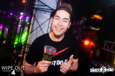 Wipe Out 4 Songkran Festival — photo 18
