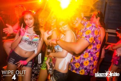 Wipe Out 4 Songkran Festival — photo 56