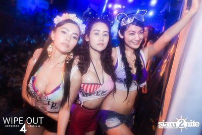 Wipe Out 4 Songkran Festival — photo 153