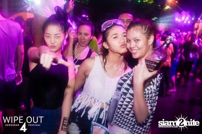 Wipe Out 4 Songkran Festival — photo 25