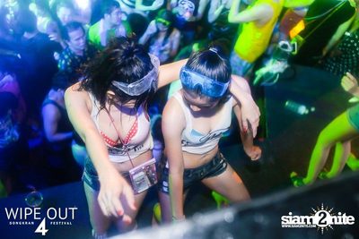 Wipe Out 4 Songkran Festival — photo 116