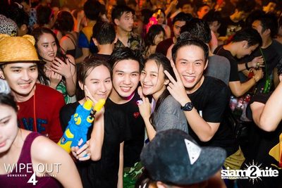 Wipe Out 4 Songkran Festival — photo 30