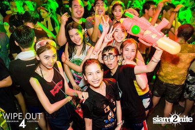 Wipe Out 4 Songkran Festival — photo 71