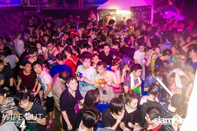 Wipe Out 4 Songkran Festival — photo 8