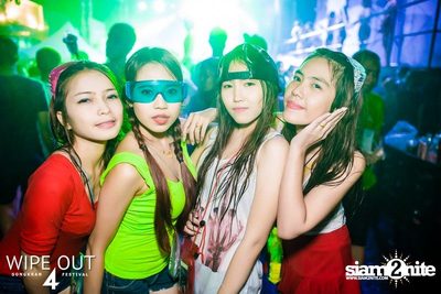 Wipe Out 4 Songkran Festival — photo 252