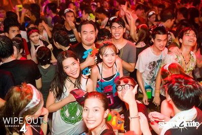 Wipe Out 4 Songkran Festival — photo 77