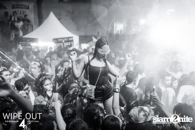 Wipe Out 4 Songkran Festival — photo 100