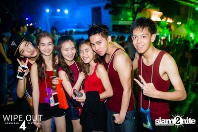 Wipe Out 4 Songkran Festival — photo 241