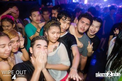 Wipe Out 4 Songkran Festival — photo 172