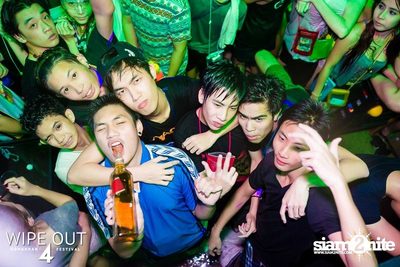 Wipe Out 4 Songkran Festival — photo 193