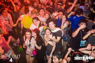 Wipe Out 4 Songkran Festival — photo 182