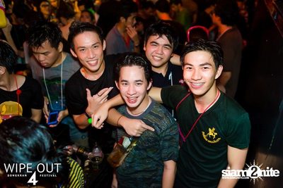Wipe Out 4 Songkran Festival — photo 28