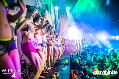 Wipe Out 4 Songkran Festival — photo 92