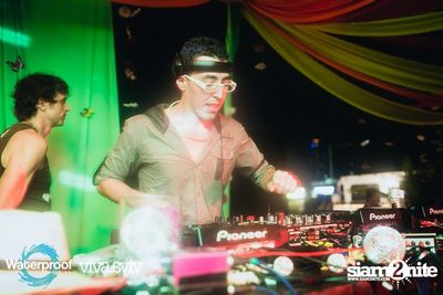 Waterproof Songkran — photo 2