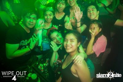 Wipe Out 4 Songkran Festival — photo 347