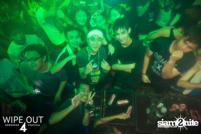 Wipe Out 4 Songkran Festival — photo 346