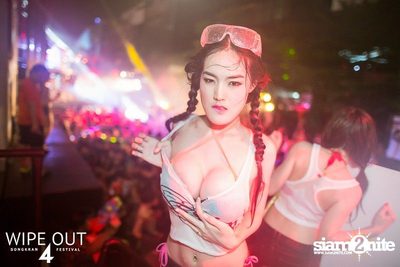 Wipe Out 4 Songkran Festival — photo 567