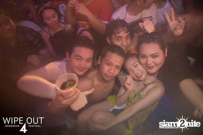 Wipe Out 4 Songkran Festival — photo 373