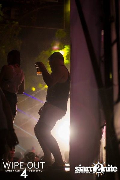 Wipe Out 4 Songkran Festival — photo 201