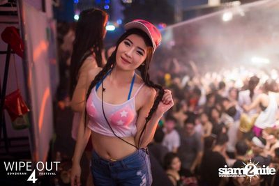 Wipe Out 4 Songkran Festival — photo 181